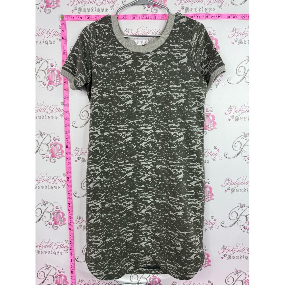 Lole dress Olive Green & Cream Marbled Knit Tee